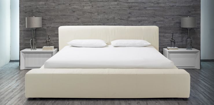 Cama King Size Camerún Hueso Piel